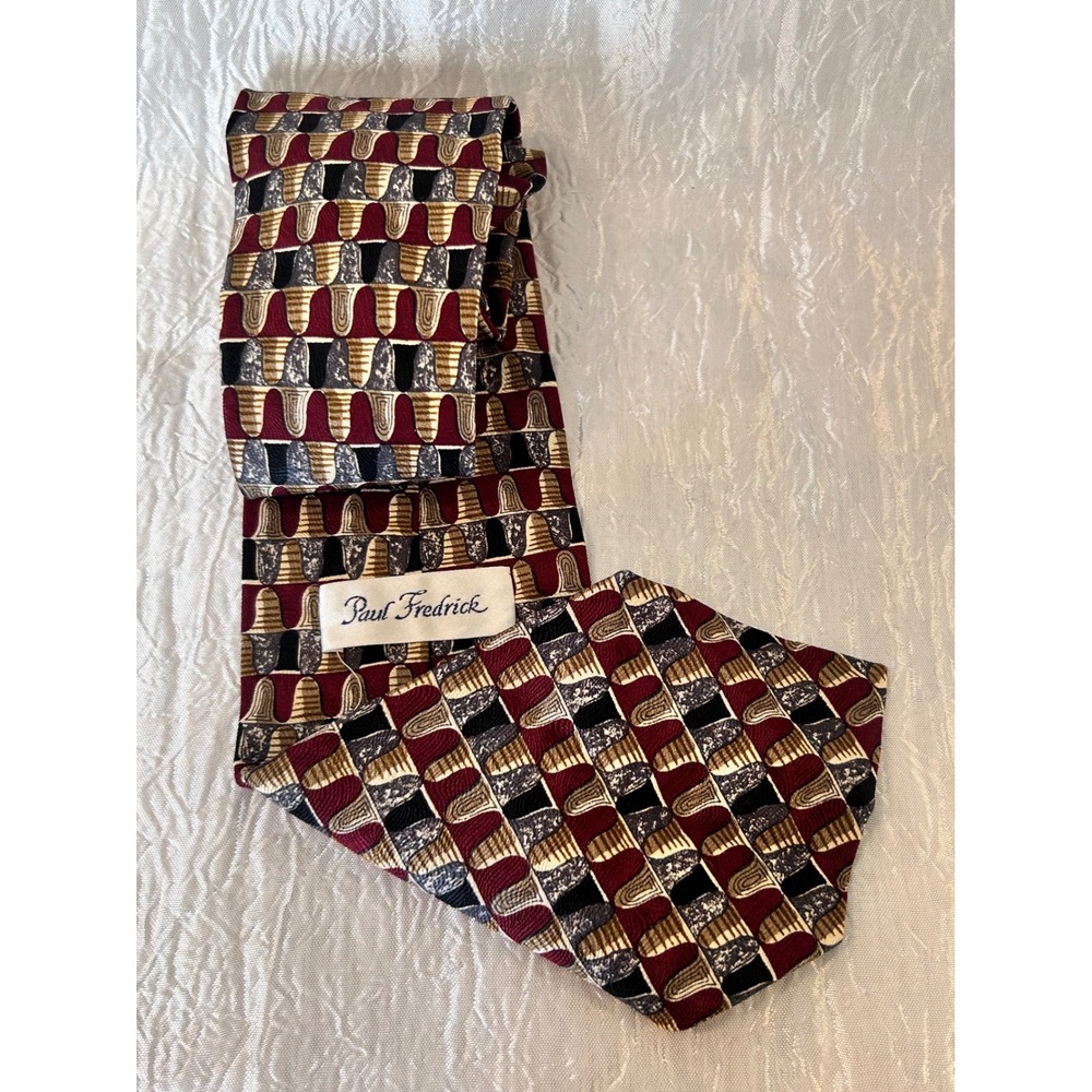 Paul Fredrick Mens Burgundy Gold Geometric Italian Silk Hand Tailored Necktie T3